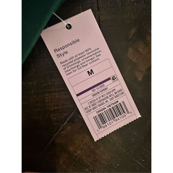 Wild Fable Green Halter Top With Rosette Size Medium New - Picture 2 of 3